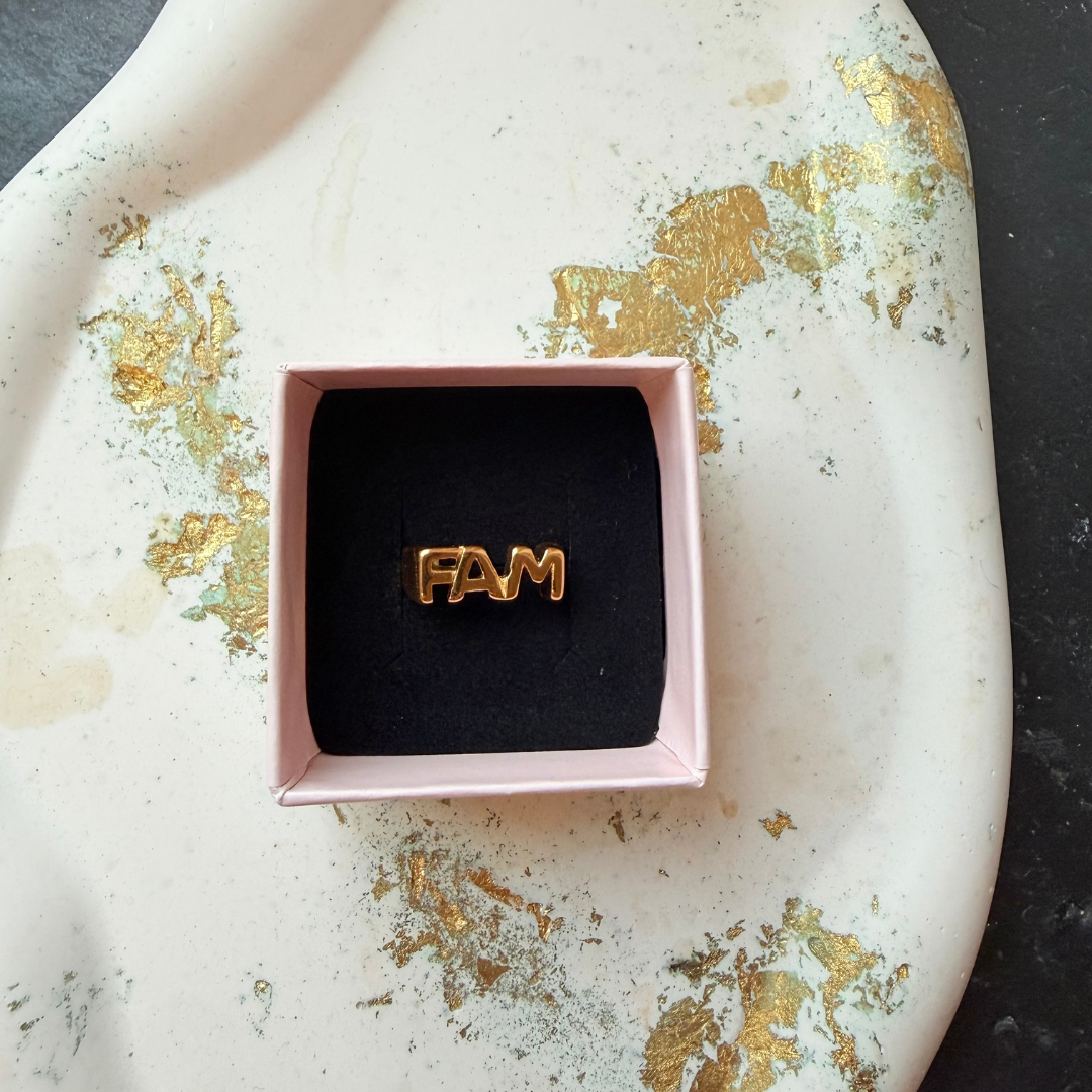 Fam ring