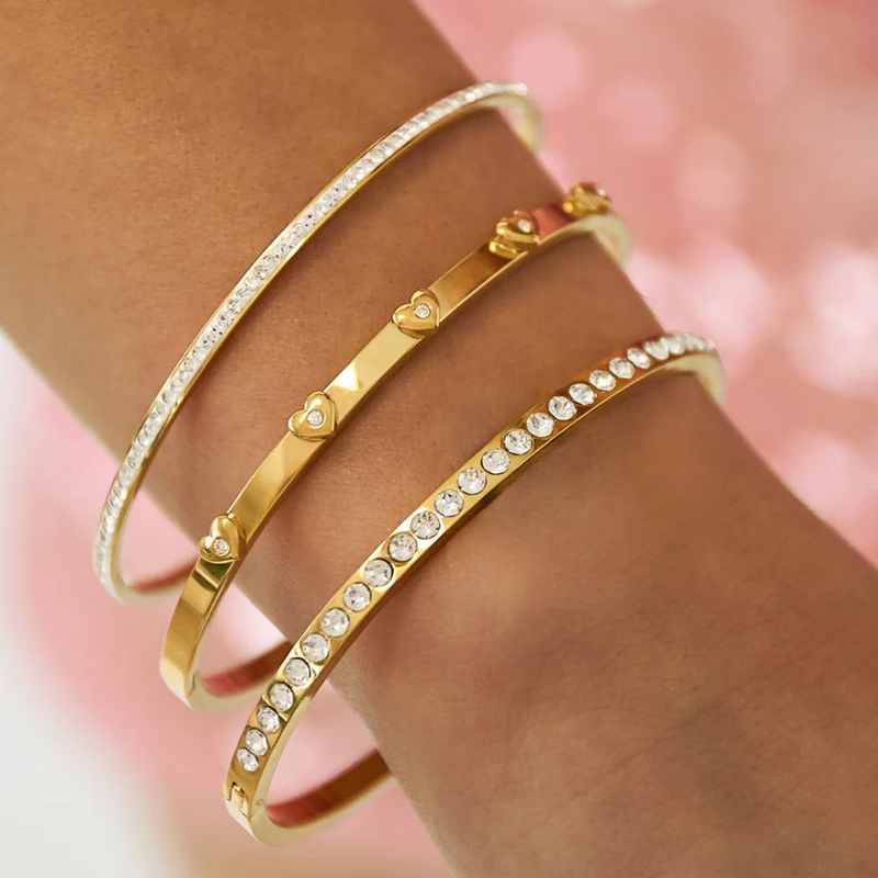 Shine love bangle