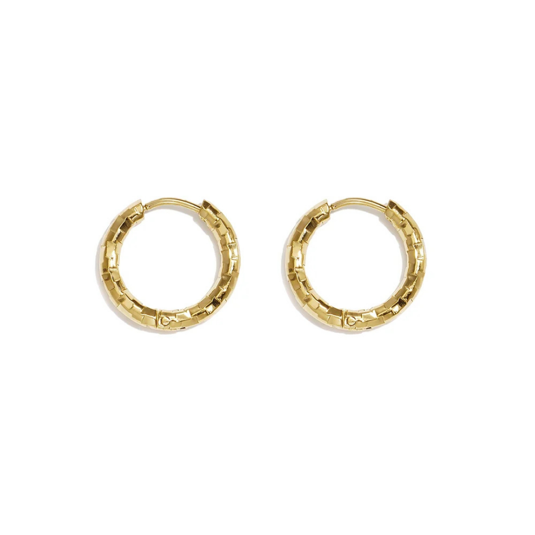 Alessia hoops